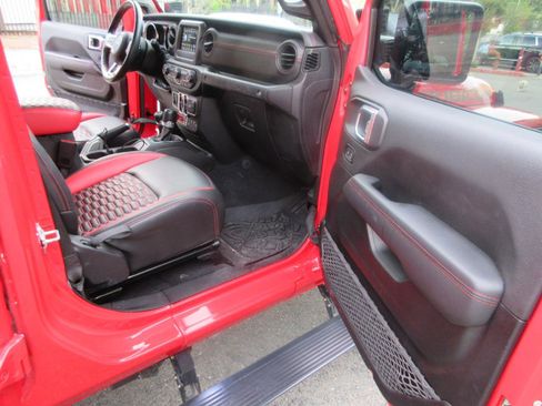 Used 2021 Jeep Wrangler Unlimited Rubicon w/ Dual Top Group image 20