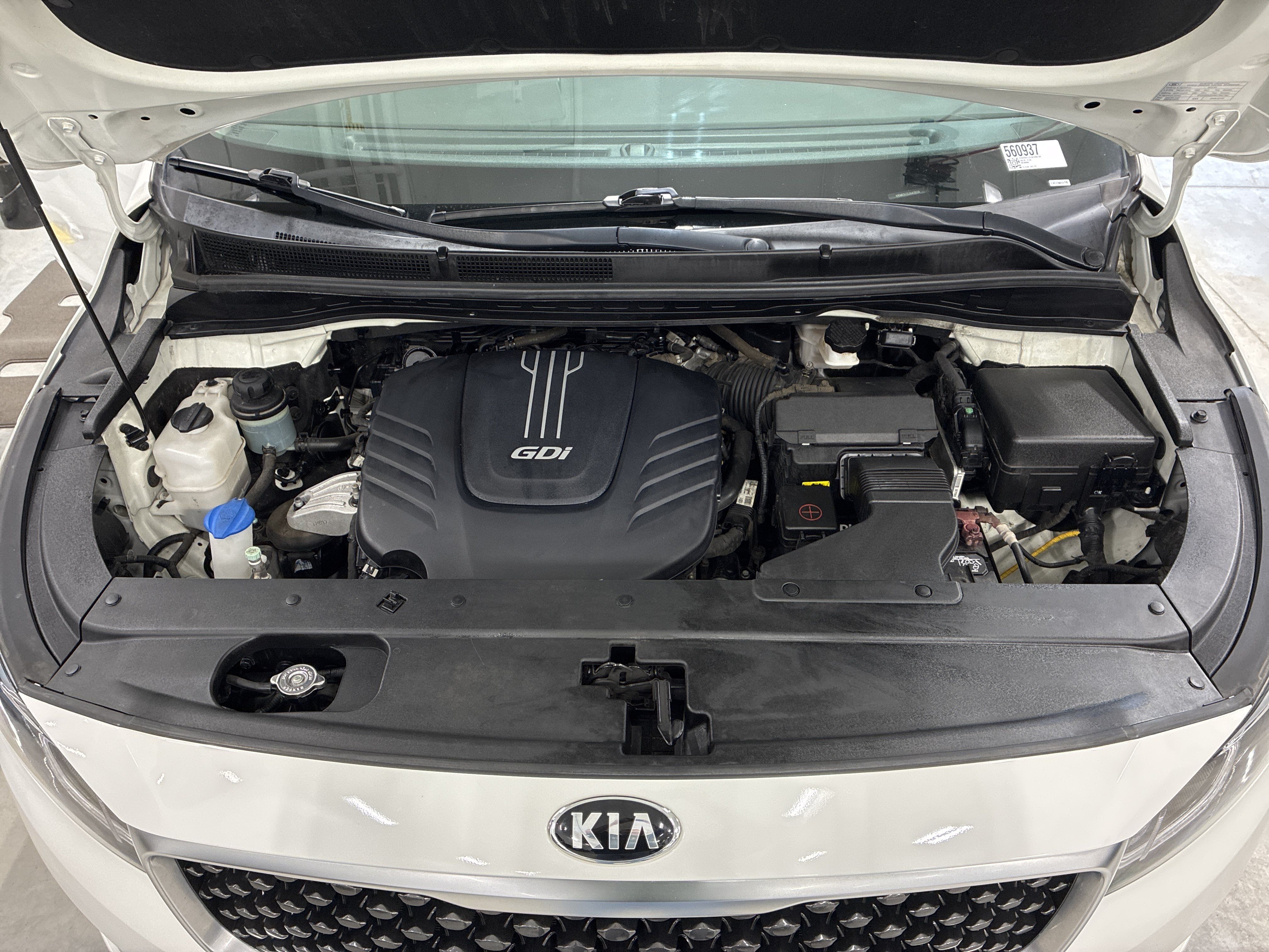 Used 2018 Kia Sedona LX FWD image 7