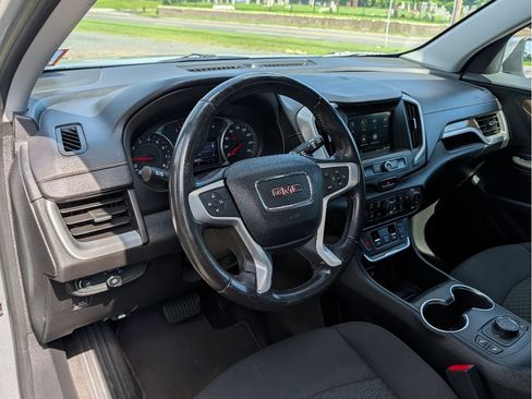 Used 2019 GMC Terrain SLE w/ Driver Convenience Package AWD/4WD image 18