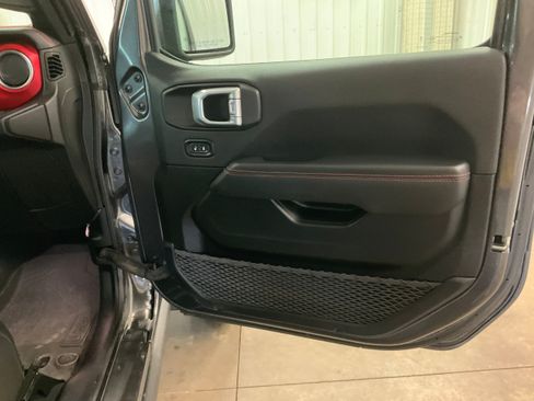 Used 2023 Jeep Wrangler Unlimited Rubicon w/ Xtreme 35 Tire Package AWD/4WD image 30