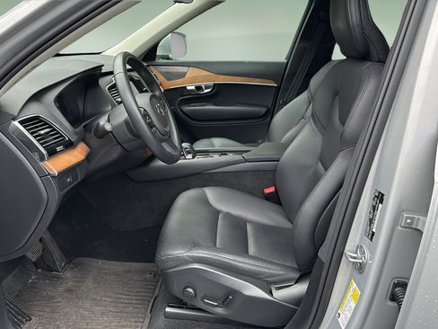 Used 2023 Volvo XC90 B6 Plus w/ Protection Package AWD/4WD image 10