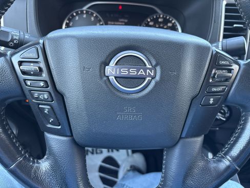 Used 2022 Nissan Frontier SV image 35