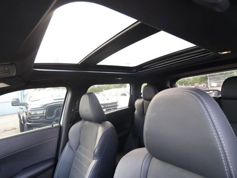 Used 2024 Mitsubishi Outlander SE Black Edition image 4