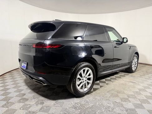 Used 2025 Land Rover Range Rover Sport SE AWD/4WD image 7