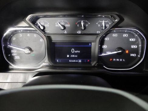 Used 2020 GMC Sierra 1500 Elevation w/ Elevation Value Package AWD/4WD image 35
