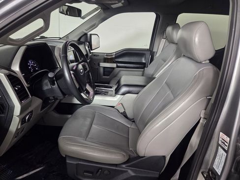 Used 2020 Ford F150 Lariat image 13