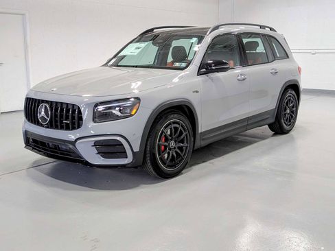 New 2026 Mercedes-Benz GLB 35 AMG 4MATIC image 1