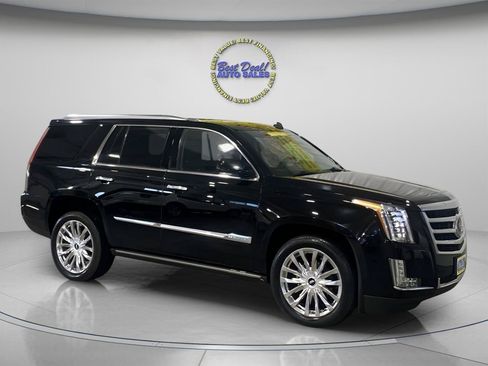 Used 2015 Cadillac Escalade Premium AWD/4WD image 8