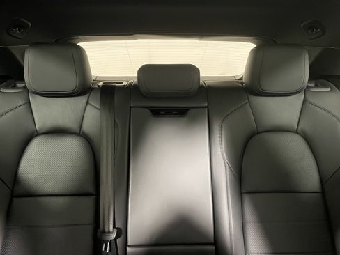 Used 2025 Porsche Macan Electric image 16