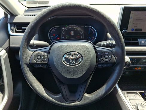 Certified 2023 Toyota RAV4 XLE AWD/4WD image 20