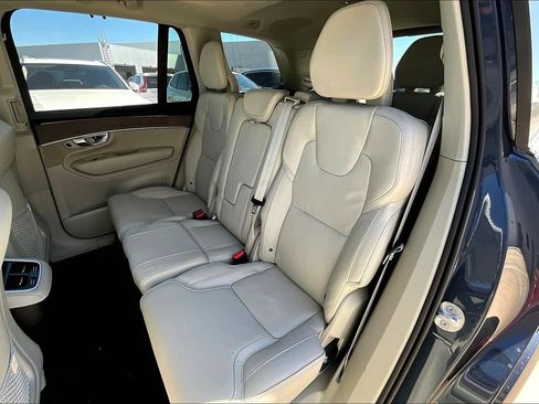 New 2026 Volvo XC90 B6 Ultra w/ Protection Package image 10