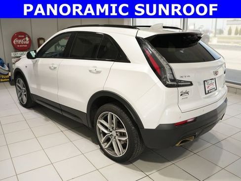 Used 2022 Cadillac XT4 Sport AWD/4WD image 4