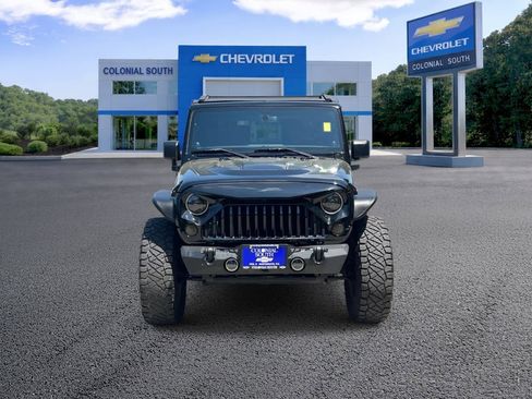 Used 2013 Jeep Wrangler Sahara w/ Dual Top Group AWD/4WD image 10