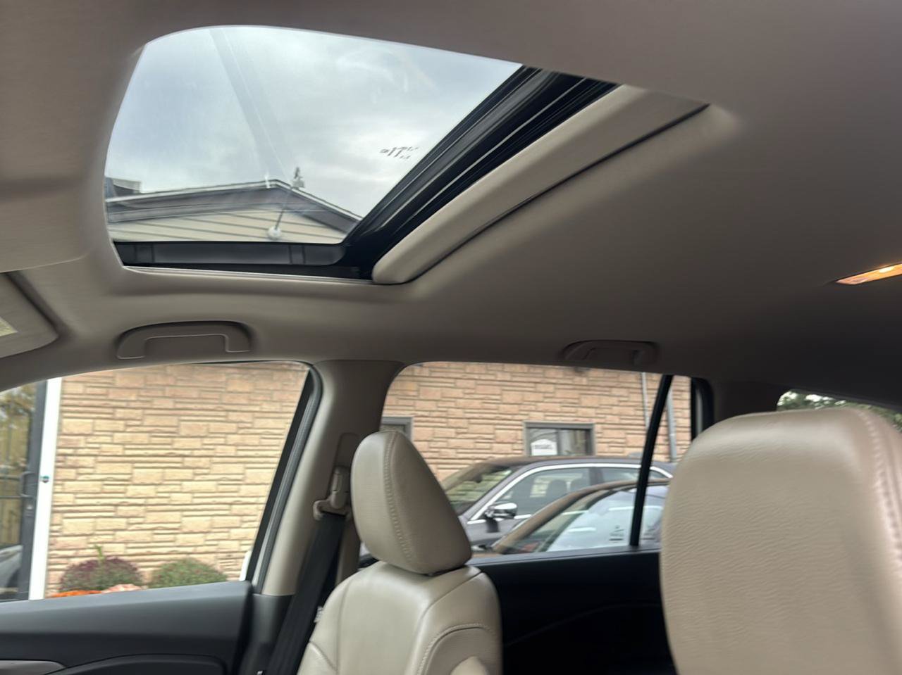 Used 2016 Honda Pilot EX-L image 16