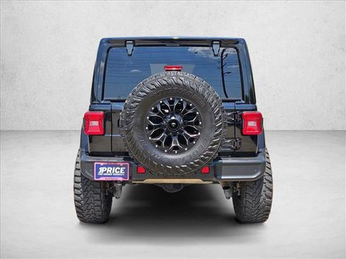 Used 2021 Jeep Wrangler Unlimited Sahara AWD/4WD image 7