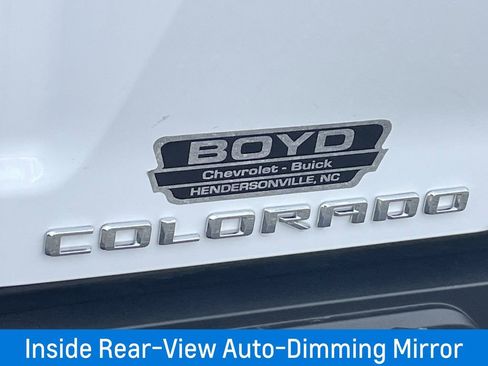 New 2024 Chevrolet Colorado LT w/ LT Convenience Package III image 30