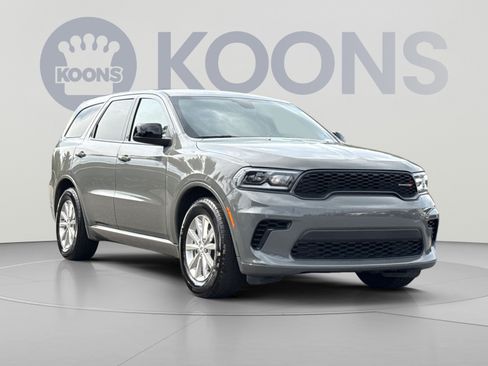 Used 2025 Dodge Durango GT RWD image 10
