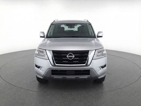 Used 2024 Nissan Armada SL image 2