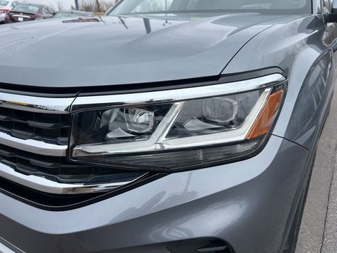 Used 2023 Volkswagen Atlas Cross Sport SE image 9