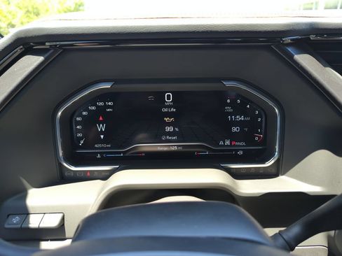 Used 2025 GMC Sierra 2500 AT4 w/ AT4 Premium Plus Package AWD/4WD image 39