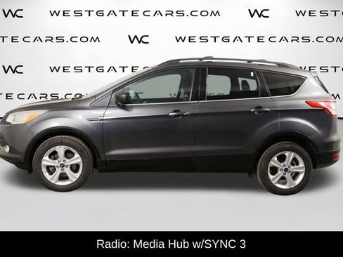 Used 2016 Ford Escape SE w/ Equipment Group 201A image 5