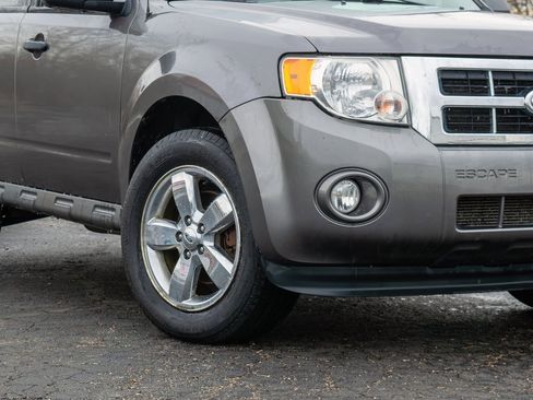 Used 2011 Ford Escape XLT w/ 201A Rapid Spec Order Code image 12