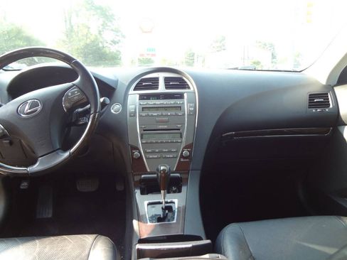 Used 2011 Lexus ES 350 FWD image 11