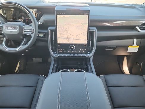 New 2026 GMC Yukon XL Elevation image 21