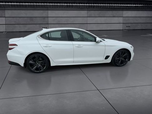 Used 2023 Genesis G70 2.0T w/ Sport Prestige Package RWD image 9