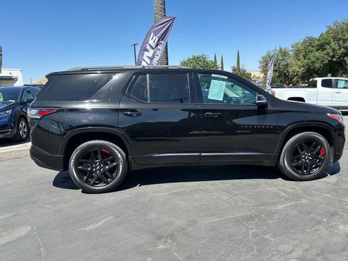 Certified 2021 Chevrolet Traverse Premier w/ Redline Edition FWD image 8