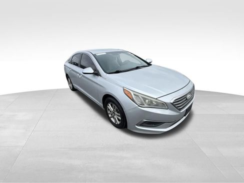 Used 2016 Hyundai Sonata SE FWD image 36