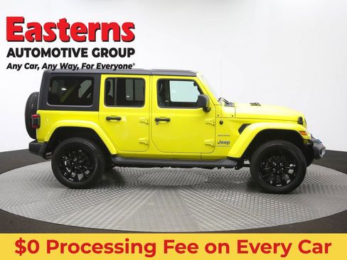 Used 2023 Jeep Wrangler Unlimited Sahara AWD/4WD image 45