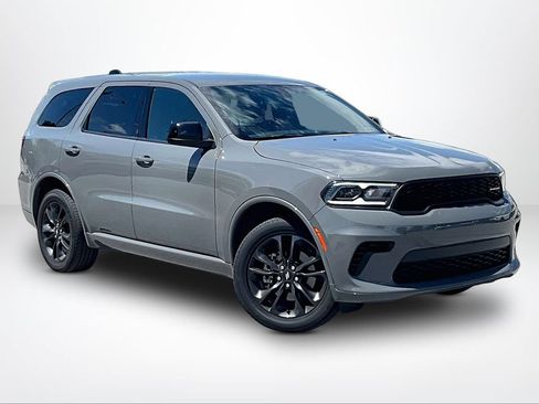 Used 2025 Dodge Durango GT AWD/4WD image 13