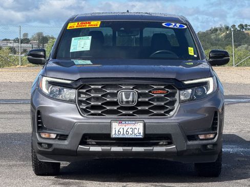 Used 2025 Honda Ridgeline TrailSport image 9
