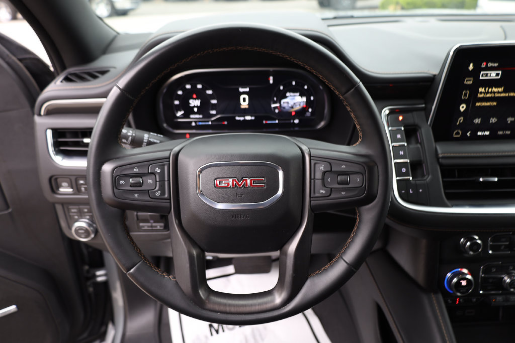 Used 2023 GMC Yukon AT4 w/ AT4 Premium Plus Package AWD/4WD image 13