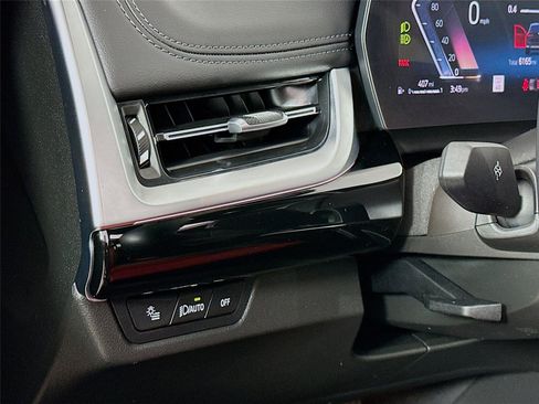 Certified 2023 BMW X1 xDrive28i w/ Convenience Package image 10