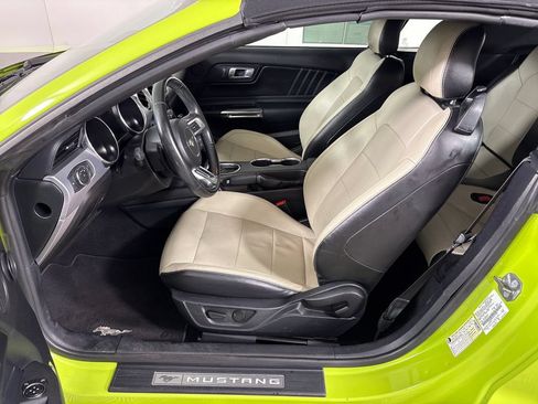 Certified 2020 Ford Mustang Premium RWD image 26