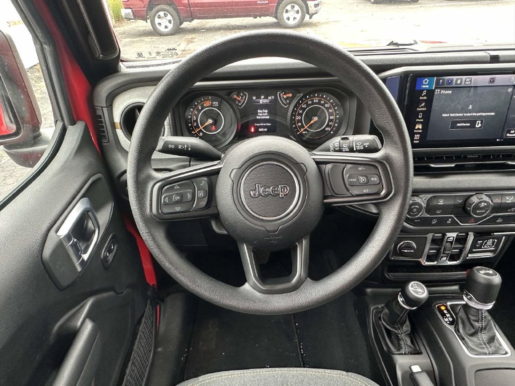 Used 2026 Jeep Wrangler Unlimited Sport AWD/4WD image 14