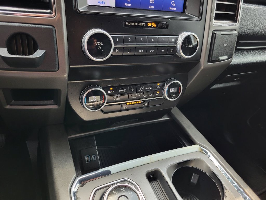 Used 2021 Ford Expedition XLT RWD image 9