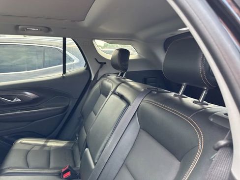 Used 2020 GMC Terrain SLT w/ Preferred Package FWD image 11