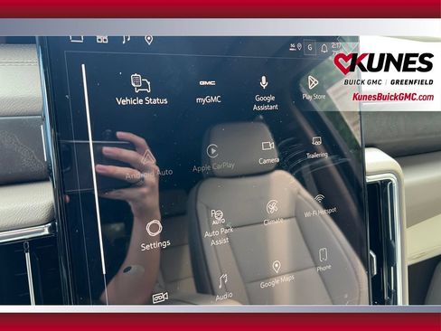 New 2026 GMC Yukon XL Denali w/ Sun & Power Step Package AWD/4WD image 25