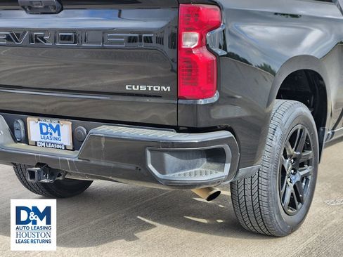 Used 2022 Chevrolet Silverado 1500 Custom image 14