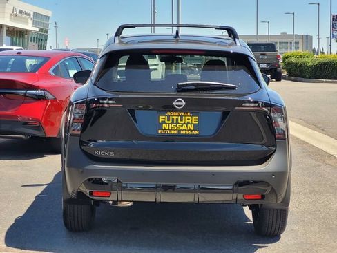 New 2026 Nissan Kicks SV w/ Cold Weather Package FWD image 6