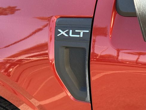 Used 2023 Ford Maverick XLT w/ Equipment Group 300A Standard image 4