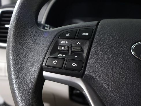 Used 2019 Hyundai Tucson SE AWD/4WD image 34
