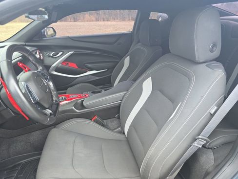 Used 2021 Chevrolet Camaro LT w/ RS Package image 15