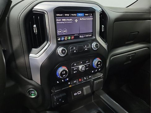 Used 2021 GMC Sierra 1500 SLT w/ SLT Convenience Package AWD/4WD image 16