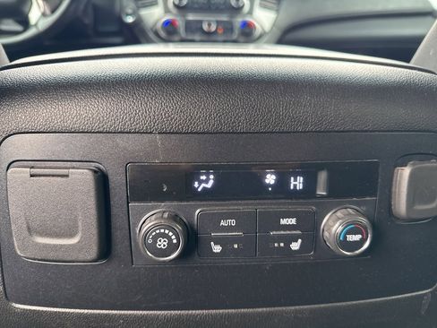 Used 2020 Chevrolet Tahoe Premier image 16
