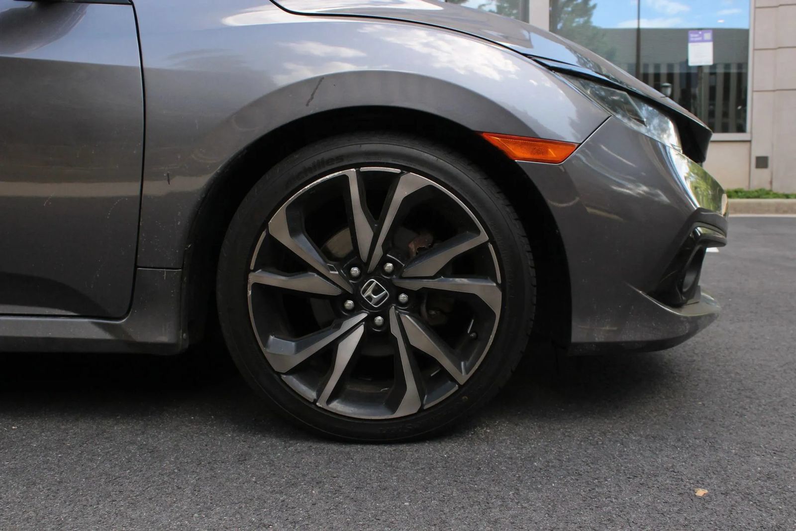 Used 2019 Honda Civic Sport image 4