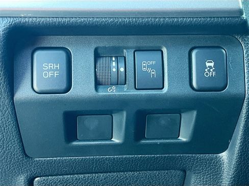 Used 2018 Subaru Forester 2.5i Premium image 10